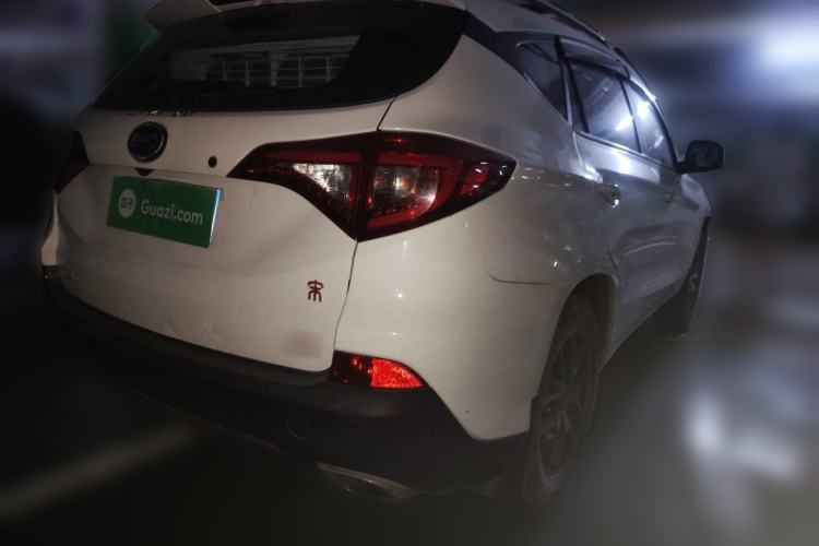 Used BYD Song 2016 GaiShi Edition 1.5TID Automatic Elite Model Rear Right 45 Deg