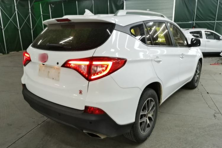 Used BYD Song 2016 GaiShi Edition 1.5TID Automatic Elite Model Rear Right 45 Deg