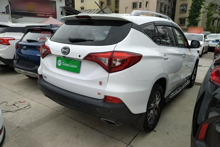 Used BYD Song 2016 GaiShi Edition 1.5TI Manual Elite Model Rear Right 45 Deg