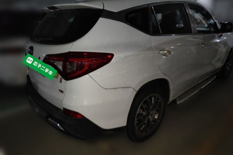 Used BYD Song 2016 GaiShi Edition 1.5TID Automatic Elite Model Rear Right 45 Deg