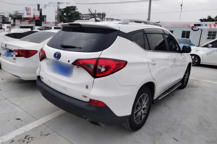 Used BYD Song 2016 GaiShi Edition 1.5TID Automatic Elite Model Rear Right 45 Deg