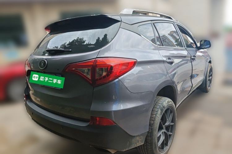 Used BYD Song 2016 GaiShi Edition 1.5TID Automatic Elite Model Rear Right 45 Deg