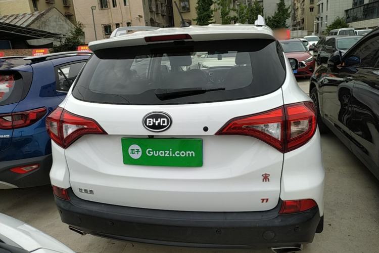 Used BYD Song 2016 GaiShi Edition 1.5TI Manual Elite Model Rear