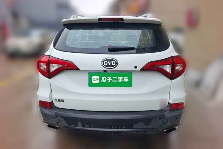 Used BYD Song 2016 GaiShi Edition 1.5TI Manual Elite Model Rear