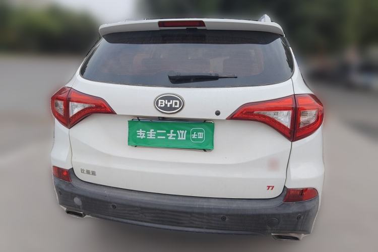 Used BYD Song 2016 GaiShi Edition 1.5TI Manual Elite Model Rear