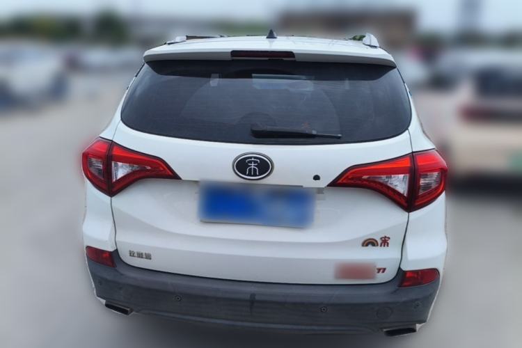 Used BYD Song 2016 Gaishi Edition 1.5TI Manual Haoya Model Rear