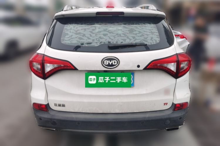 Used BYD Song 2016 GaiShi Edition 1.5TI Manual Elite Model Rear