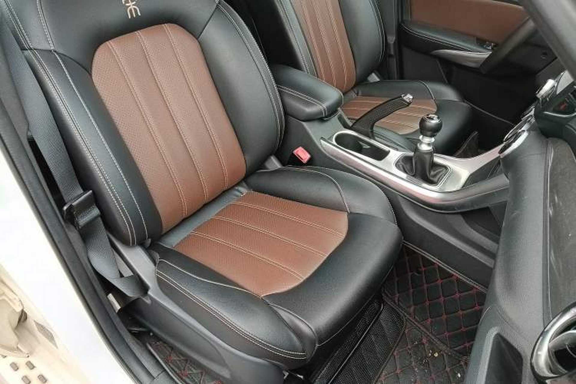 Used BYD Song 2016 GaiShi Edition 1.5TI Manual Elite Model Right Front Seat