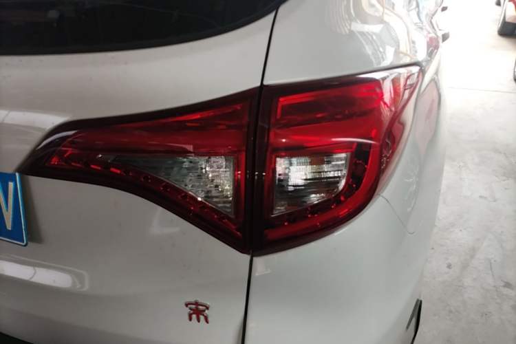 Used BYD Song 2016 Gaishi Edition 1.5TI Manual Leading Model Right Rear Taillight