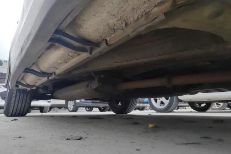 Used BYD Song 2016 GaiShi Edition 1.5TID Automatic Elite Model Right Side Sill