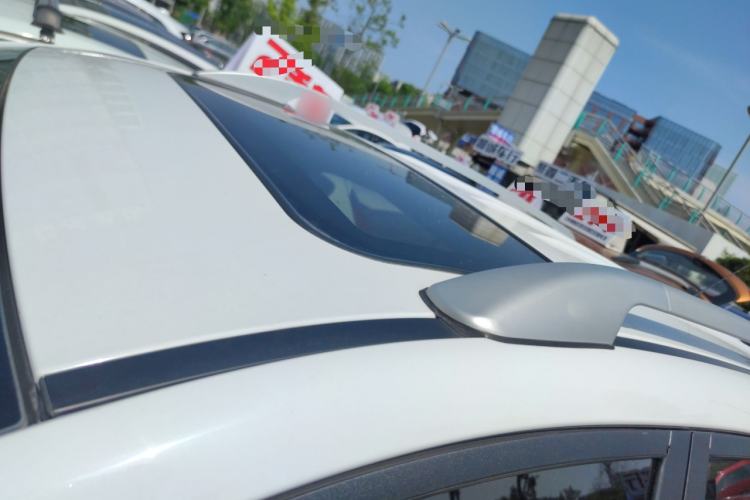 Used BYD Song 2016 GaiShi Edition 1.5TI Manual Elite Model Roof