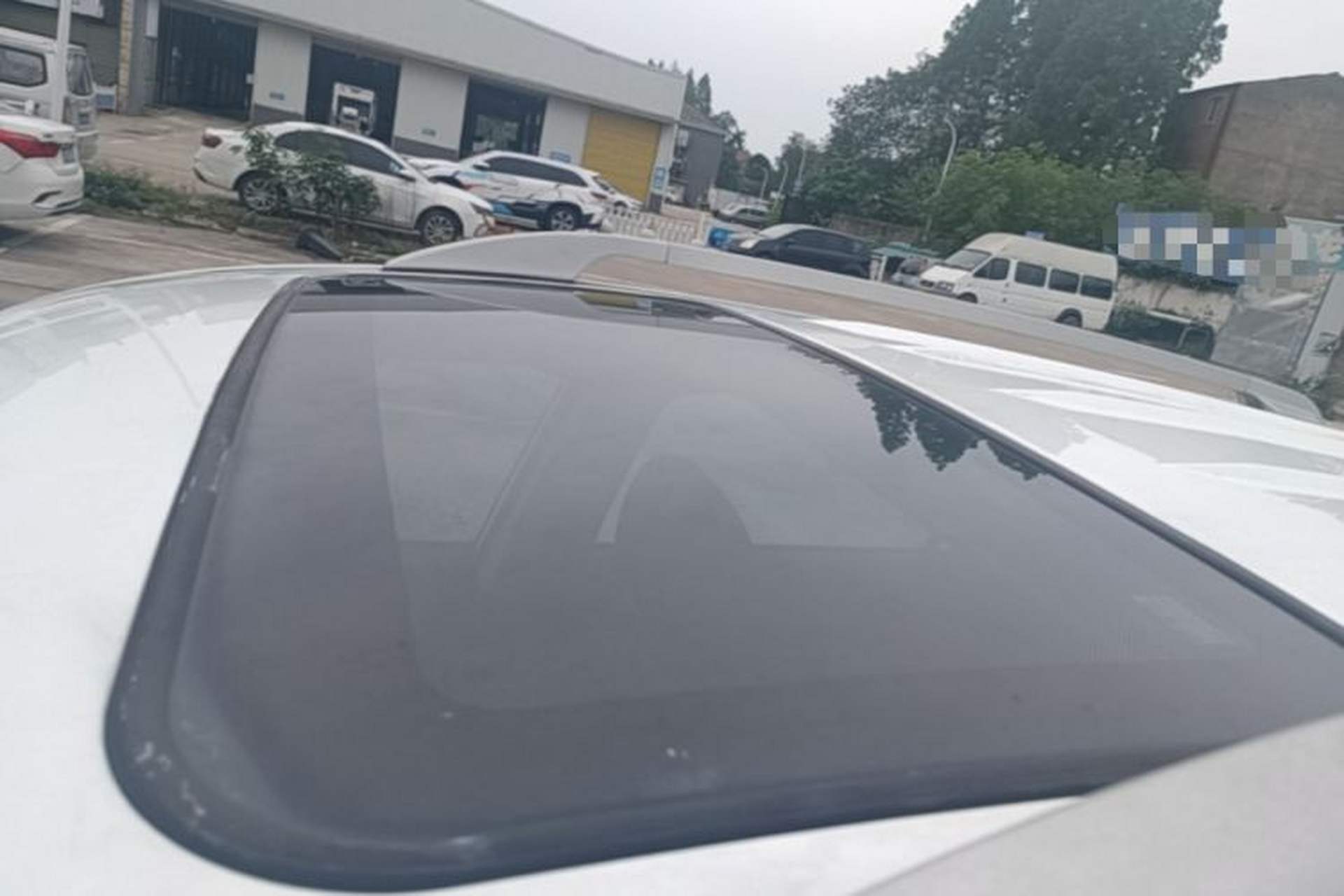 Used BYD Song 2016 GaiShi Edition 1.5TI Manual Elite Model Roof