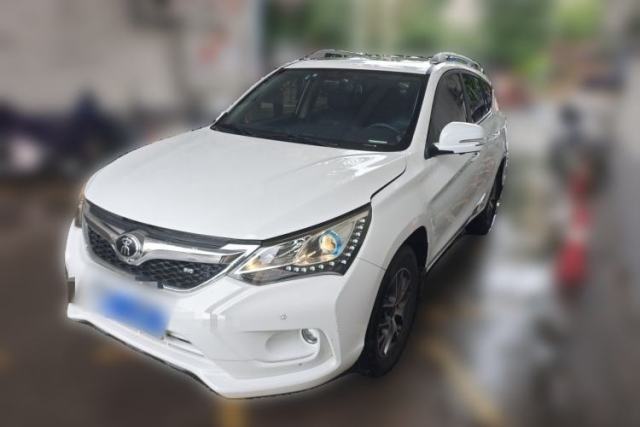 BYD Song 2016 GaiShi Edition 1.5TI Manual Elite Model с пробегом