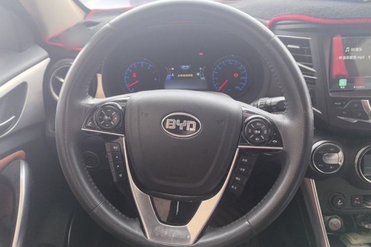 Used BYD Song 2016 1.5TI Manual Luxury Model Steering Wheel