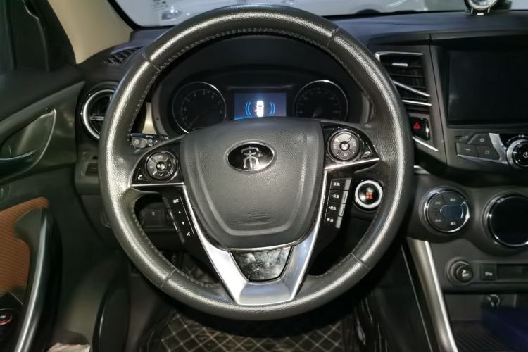 Used BYD Song 2016 GaiShi Edition 1.5TI Manual Elite Model Steering Wheel