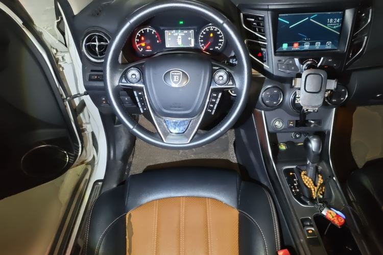 Used BYD Song 2016 2.0TID Automatic Prestige Edition Steering Wheel