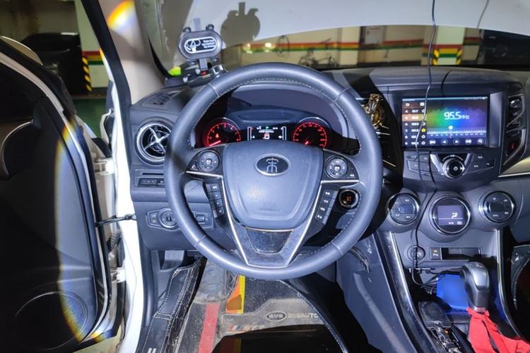 Used BYD Song 2016 GaiShi Edition 1.5TID Automatic Elite Model Steering Wheel