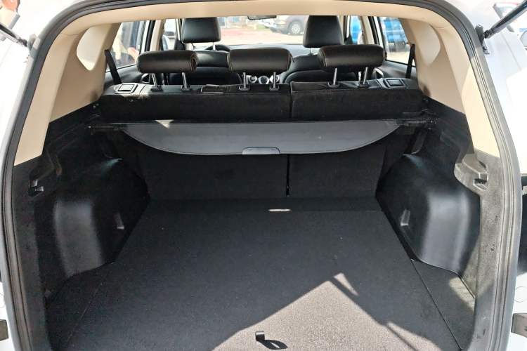 Used BYD Song 2016 GaiShi Edition 1.5TI Manual Elite Model Trunk