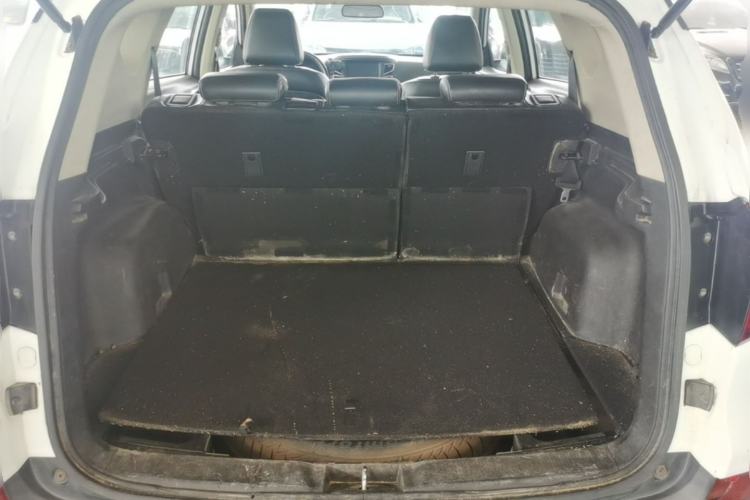 Used BYD Song 2016 GaiShi Edition 1.5TID Automatic Elite Model Trunk