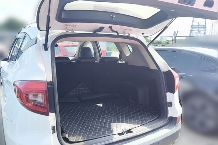 Used BYD Song 2016 Gaishi Edition 1.5TI Manual 4G Prestige Model Trunk