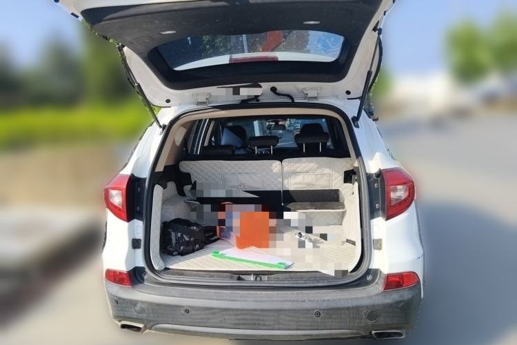 Used BYD Song 2016 GaiShi Edition 1.5TI Manual Elite Model Trunk