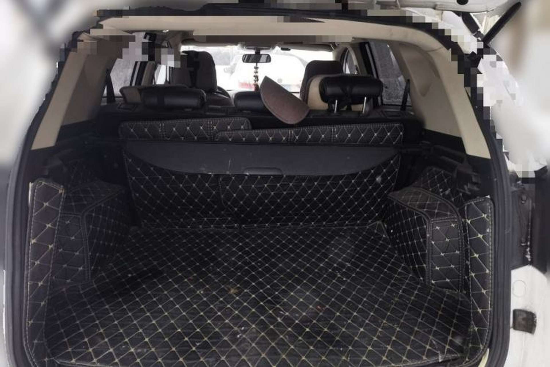 Used BYD Song 2016 2.0TID Automatic Prestige Edition Trunk
