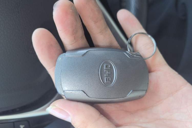 Used BYD Song 2016 1.5TI Manual Luxury Model Vehicle Key