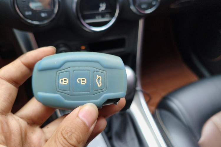 Used BYD Song 2016 GaiShi Edition 1.5TID Automatic Elite Model Vehicle Key