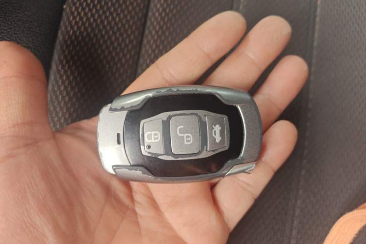 Used BYD Song 2016 Gaishi Edition 1.5TID Automatic Leading Model Vehicle Key