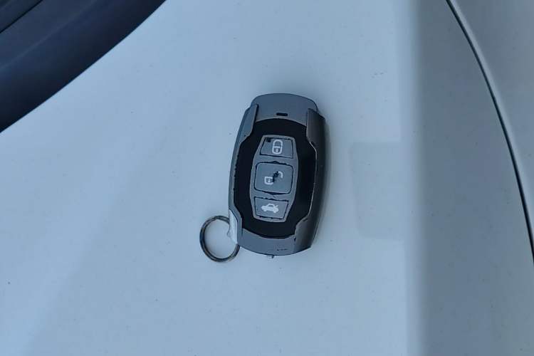 Used BYD Song 2016 GaiShi Edition 1.5TI Manual Elite Model Vehicle Key