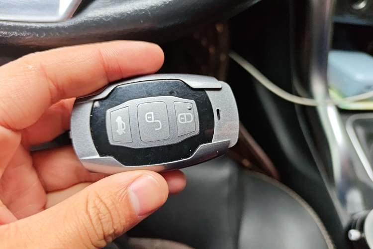 Used BYD Song 2016 GaiShi Edition 1.5TI Manual Elite Model Vehicle Key