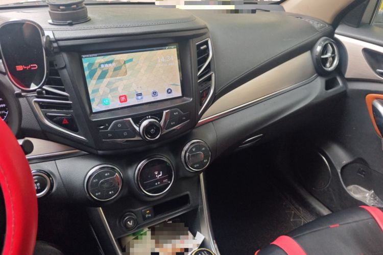 Used BYD Song 2016 1.5TI Manual Luxury Model Audio And AC Panel