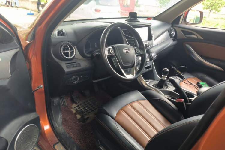 Used BYD Song 2016 1.5TI Manual Luxury Model Driver Seat