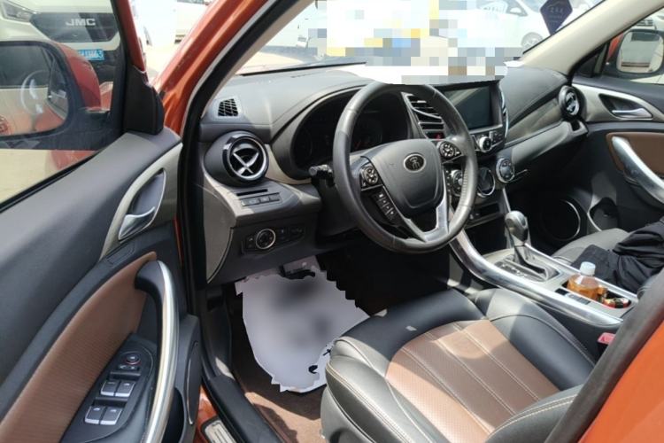Used BYD Song 2016 GaiShi Edition 1.5TID Automatic Elite Model Driver Seat
