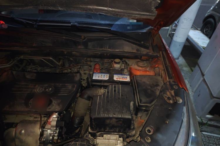 Used BYD Song 2016 1.5TI Manual Luxury Model Engine Bay Left