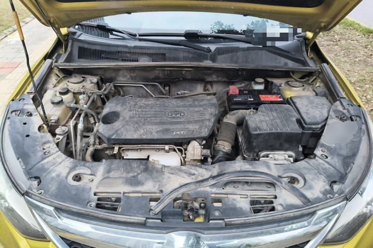 Used BYD Song 2016 GaiShi Edition 1.5TID Automatic Elite Model Engine Bay