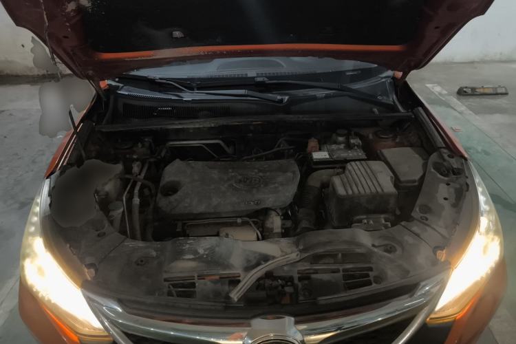 Used BYD Song 2016 1.5TI Manual Luxury Model Engine Bay