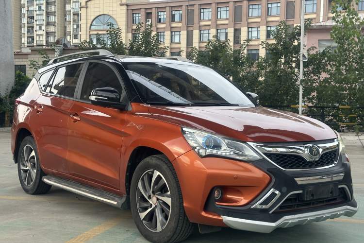 Used BYD Song 2016 2.0TID Automatic Flagship Edition Exterior 2