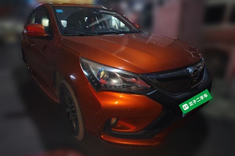 Used BYD Song 2016 1.5TI Manual Luxury Model Front Right 45 Deg