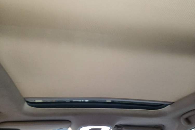 Used BYD Song 2016 2.0TID Automatic Prestige Edition Headliner