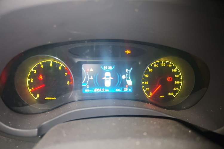 Used BYD Song 2016 GaiShi Edition 1.5TI Manual Elite Model Instrument Cluster