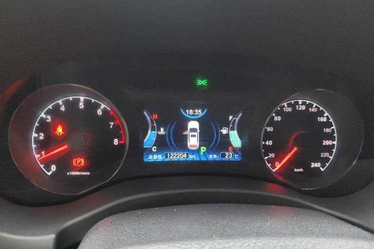 Used BYD Song 2016 GaiShi Edition 1.5TID Automatic Elite Model Instrument Cluster