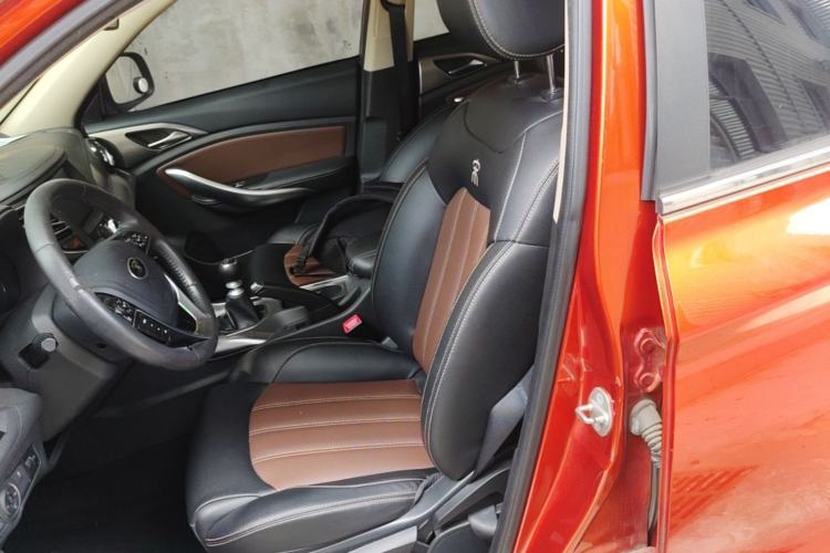 Used BYD Song 2016 GaiShi Edition 1.5TI Manual Elite Model Left Front Seat