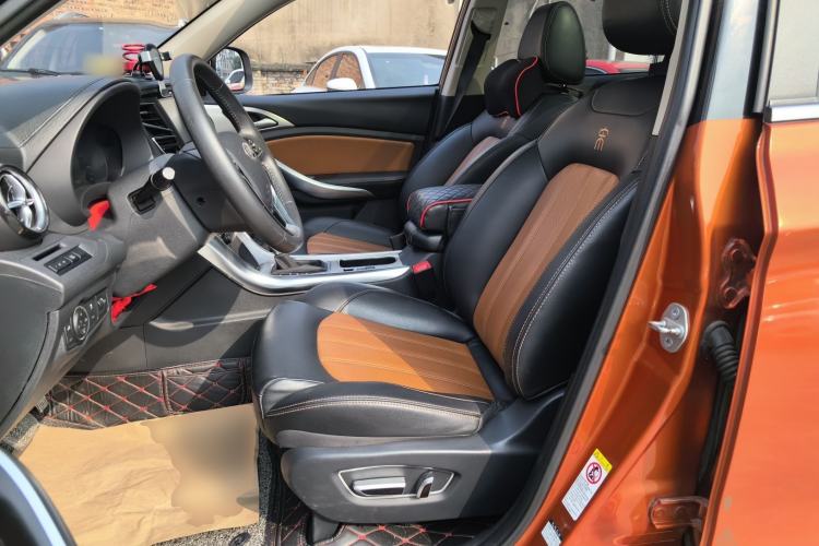 Used BYD Song 2016 2.0TID Automatic Prestige Edition Left Front Seat