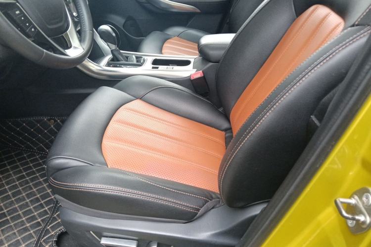 Used BYD Song 2016 2.0TID Automatic Prestige Edition Left Front Seat