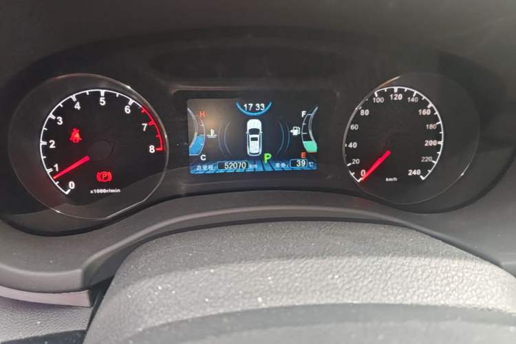 Used BYD Song 2016 GaiShi Edition 1.5TID Automatic Elite Model Odometer Close Up