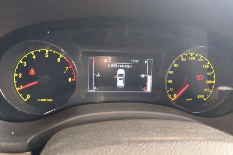 Used BYD Song 2016 1.5TI Manual Luxury Model Odometer Close Up