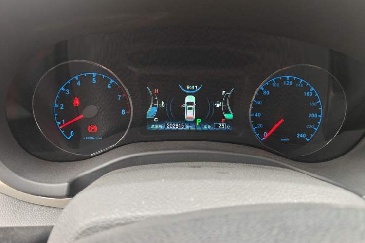 Used BYD Song 2016 Gaishi Edition 1.5TID Automatic Luxury Model Odometer Close Up