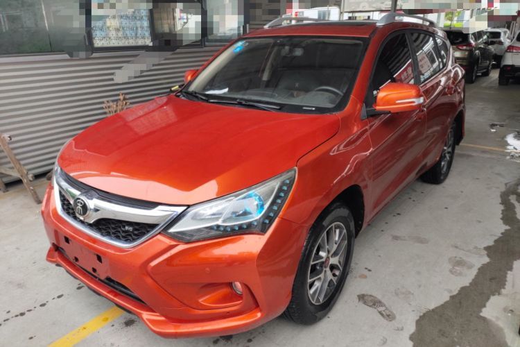 Used BYD Song 2016 GaiShi Edition 1.5TI Manual Elite Model Guazi used car, China used car export, Used car for sale, Used BYD cars, Cheapest cars for sale