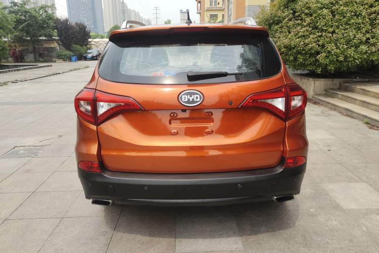 Used BYD Song 2016 Gaishi Edition 1.5TID Automatic Luxury Model Rear